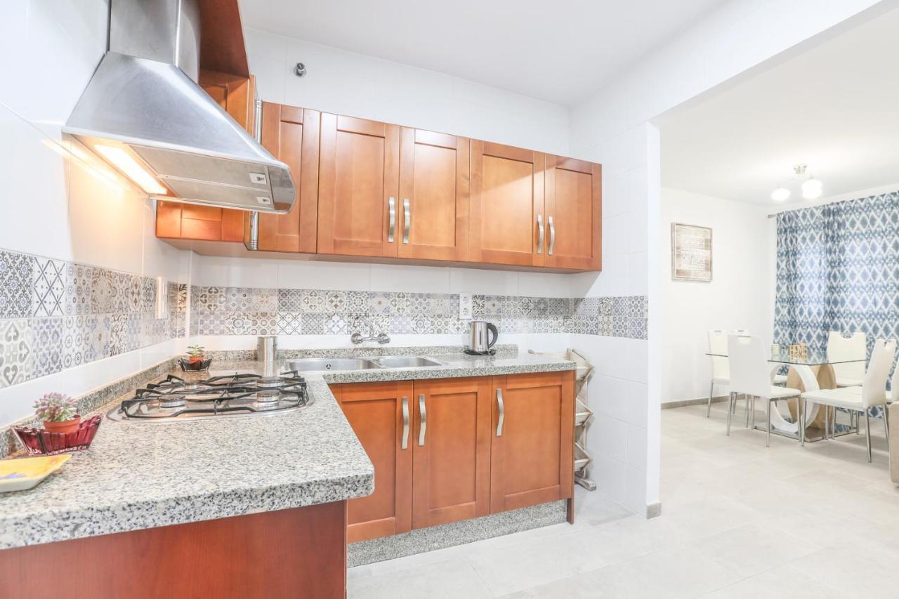 Apartamento Sol Seville Ngoại thất bức ảnh